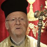Η Έλσι Χιούιτ ποζάρει με φουσκωμένη κοιλιά στις διακοπές με τον Πιτ Ντέιβιντσον