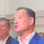 [K] Ο Ντόναλντ Τραμπ επιθεωρεί τα έργα για τη νέα αίθουσα δεξιώσεων του Λευκού Οίκου