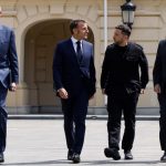 Η παραίτηση του βρετανού εμπορικού απεσταλμένου μετά την επίσκεψη στα Κατεχόμενα