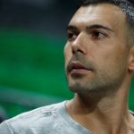 [K] Όχημα έπεσε στη θάλασσα στην Πάτμο – Δύο Ιταλίδες τουρίστριες σώες