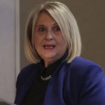 Τραγωδία στην Αρτέμιδα: Βίντεο δείχνει το σοκαριστικό παράσυρση του 74χρονου από αστυνομικό