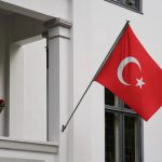 [T] ΙΧ έπεσε στη θάλασσα στην Πάτμο – Δύο Ιταλίδες σώες