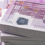 Θεσσαλονίκη: Στιγμές αγωνίας στην Επανομή – Πατέρας παρασύρθηκε στη θάλασσα προσπαθώντας να σώσει τα παιδιά του