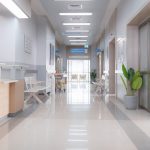 Ο Μαζωνάκης καταγγέλλει δόλιο εγκλεισμό, η οικογένεια απαντά για την ασφάλειά του