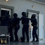Η έκπληξη γενεθλίων της Γιολάντας Καλογεροπούλου και το τρυφερό φιλί με τον Σταύρο Σβήγκο