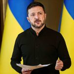 Βασίλης Μπισμπίκης: «Ξημερώνει στην καρδιά μου η αγάπη σου, αστέρι μου» για τη Δέσποινα Βανδή