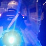 Η Μάιλι Σάιρους αφιερώνει το νέο της τραγούδι στον πατέρα της, επιδιώκοντας συμφιλίωση