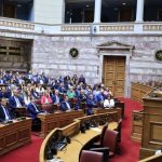 Η Ρις Γουίδερσπουν αποκαλύπτει το πλήρες όνομά της και η αντίδραση της Τζένιφερ Άνιστον