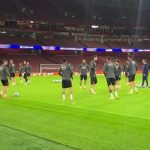 Ισχυρό άλμα στη Wall Street με ώθηση από την Apple και θετικά εταιρικά αποτελέσματα