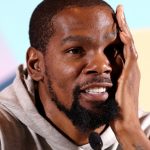 Θεαματική ληστεία στο Λούβρο: 9 κοσμήματα κλάπηκαν, σώθηκε το διάσημο διαμάντι Régent