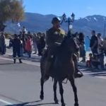 Στην Κρήτη υψώθηκε η γιγαντιαία σημαία των 1.440 τ.μ. για την 28η Οκτωβρίου