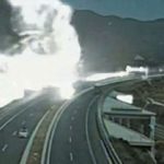 Λεκορνί στο Κοινοβούλιο: Μάχη για την Επιβίωση της Κυβέρνησης και τον Προϋπολογισμό