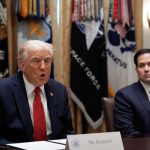 Ισχυρό άλμα στη Wall Street με ώθηση από την Apple και θετικά εταιρικά αποτελέσματα